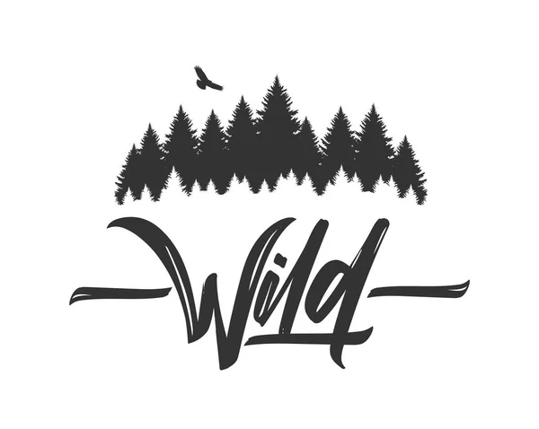 Hand getekende type belettering van wild met silhouet van Pine Forest en Hawk. Borstel kalligrafie. Typografie ontwerp. — Stockvector