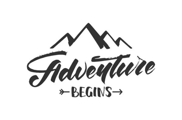 Vector Illustratie Handgetekend Moderne Borstelbelettering Compositie Van Adventure Begins — Stockvector