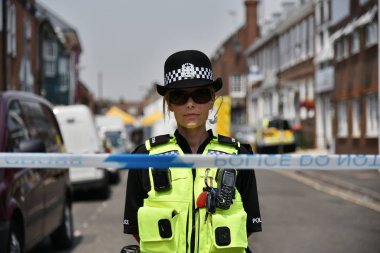 Salisbury, İngiltere - 6 Temmuz 2018: Polis cordon şehir merkezi sokak suç sonra