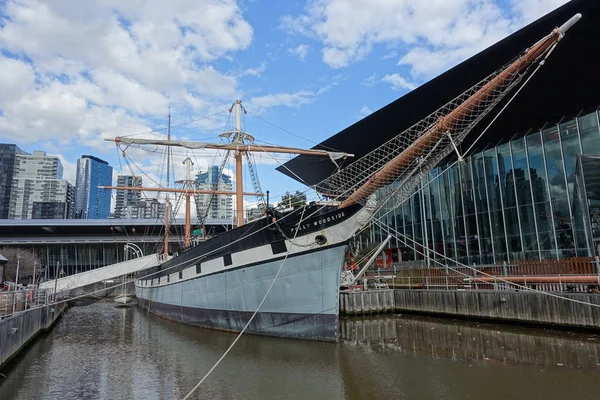 Melbourne Australia Agosto 2018 Velero Polly Woodside Atracó South Wharf — Foto de Stock