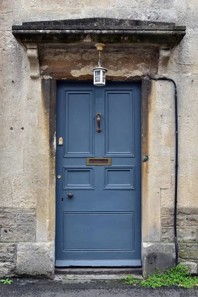 Porta Frente Uma Bela Casa Cidade Inglesa — Fotografia de Stock