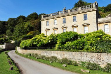 Almanya 'nın Schwerin şehrindeki şato.