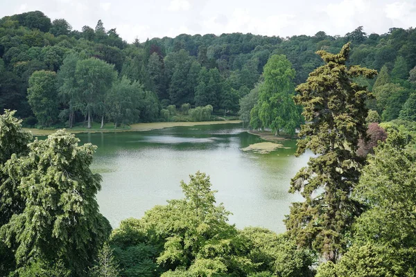 Lakeside View English Landscape Garden — Stock Photo, Image