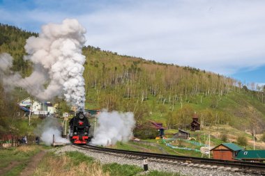 Eski lokomotif gitmek hazırlanıyor