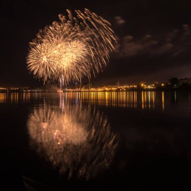 Selam Angara Nehri su yansıması