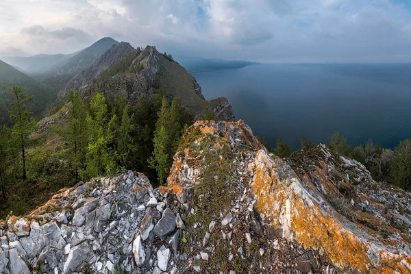 Vista Orilla Del Lago Baikal Desde Una Altura — Foto de Stock