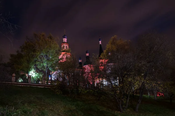 Kościół Świętego Krzyża Jesienny Wieczór Mieście Irkuck — Zdjęcie stockowe