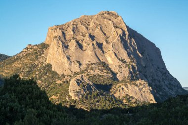 Falcon Mountain Novy Svet köyü yakınlarında