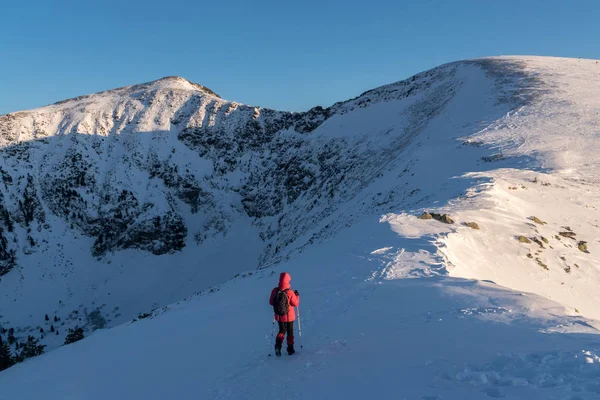 Vinter Vandring Till Chersky Topp — Stockfoto