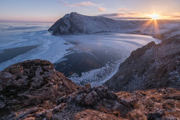 Solnedgång Över Aya Bay Vintern Baikal — Stockfoto