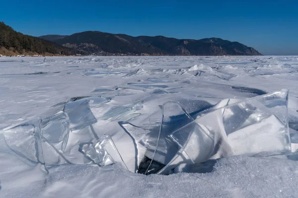 Зима на озеро Байкал — стокове фото