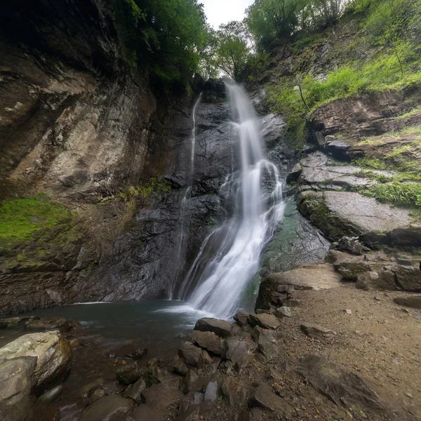Mahunceti-Wasserfälle in der Region Adjara, Georgien — Stockfoto