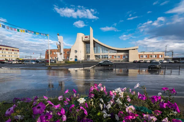 Северобікальськ, Росія - Август, 20, 2019 - залізничний вокзал Северобікальськ — стокове фото