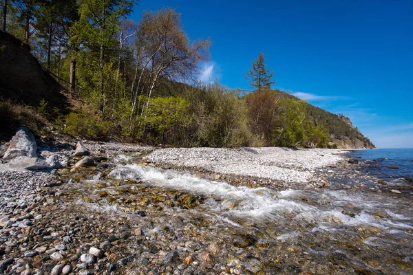 Sungai Pegunungan Mengalir Danau Baikal — Stok Foto