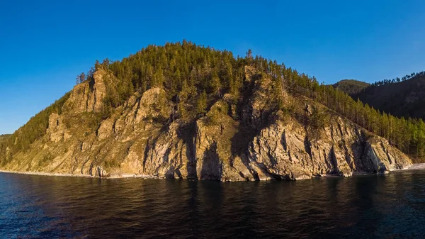 Harsh Rocks Shore Lake Baikal — Stock Photo, Image