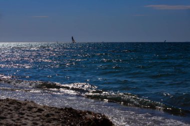 Deniz manzarası çok güzel.