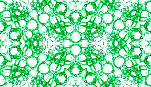 Зеленый бесшовный рисунок. Привлекательные тонкие мыльные пузыри. Кружево ручной работы текстильный орнамент. Калейдос — стоковое фото
