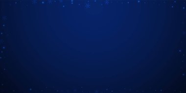 Kıvılcımlar saçan karlı Noel arkaplanı. İnce f