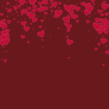 Kırmızı kalp konfetileri sever. Sevgililer Günü düşüyor 