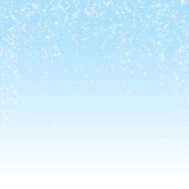 Güzel kar yağışı Noel arkaplanı. Çaktırmadan.