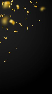 Flamalar ve konfeti. Altın sarısı süslemeler ve 