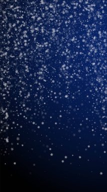 Güzel kar yağışı Noel arkaplanı. Çaktırmadan.