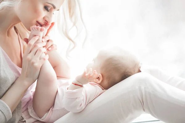 Young Mother Taking Care Her Little Baby Girl Beautiful Mom — Stock Photo, Image