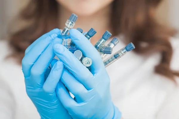 Unrecognizable Doctor Holding Injection Syringes Cosmetologist — Stock Photo, Image