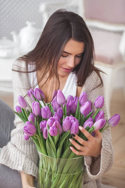 Gros Plan Portrait Jeune Belle Femme Intérieur Belle Femme Avec — Photo