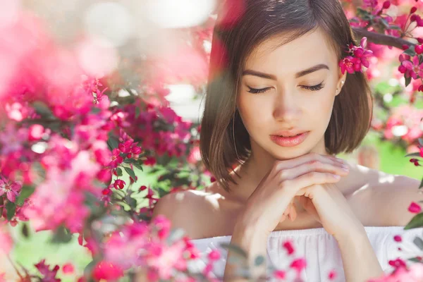 Nahaufnahme Porträt Einer Jungen Schönen Frau Mit Perfekter Glatter Haut — Stockfoto