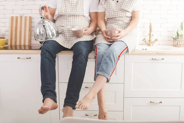 Young Couple Kitchen Man Woman Cooking Boyfriend Girlfriend Indoors Kitchen — Stock Photo, Image