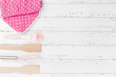 Mutfak eşyaları flatlay. Üstten Görünüm fitchen cihazların. Fırın malzeme. Kahya arka plan. Ev yapımı yiyecek.