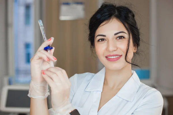 Doctor Syrenge Nurse Going Ingection Syringe Hands Closeup — Stock Photo, Image