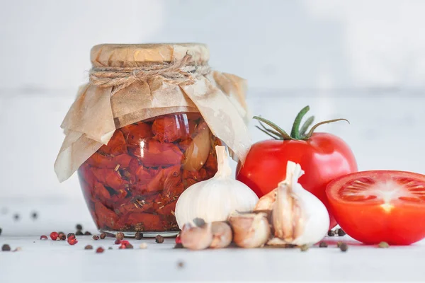 Tomates Frasco Tomates Secos Caseiros Encerramento Temporário Verão Outono Comida — Fotografia de Stock