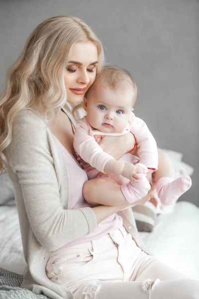 Young Mother Her Little Cute Baby Daughter Little Baby Girl — Stock Photo, Image