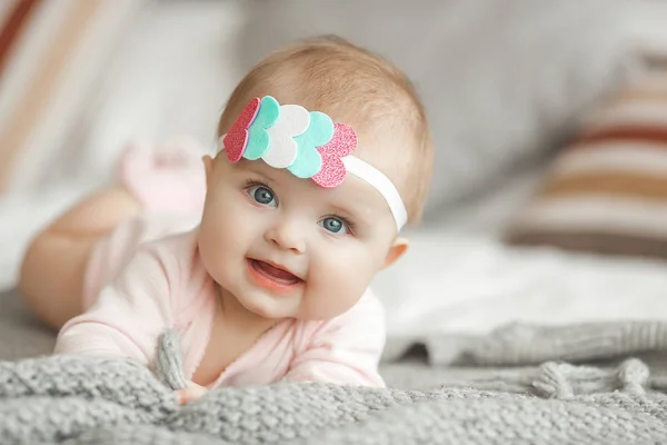 Adorable Retrato Bebé Linda Niña Interior Niño Meses Sonriendo — Foto de Stock