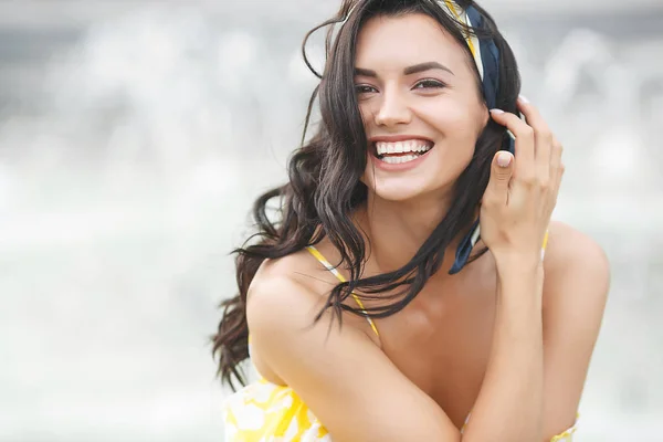 Attractive Young Woman Wearing Kerchief Stylish Female Accessories Woman Beauty — Stock Photo, Image