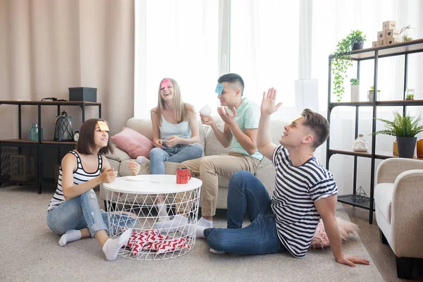 Group Young People Playing Games Indoors Active Youth Happy Smiling — Stock Photo, Image