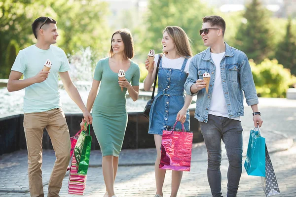 Group People Having Fun Doing Shopping Friends Shopping Bags — Stock Photo, Image