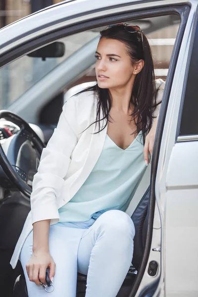 Gorgeous Lady Fansy Car — Stock Photo, Image