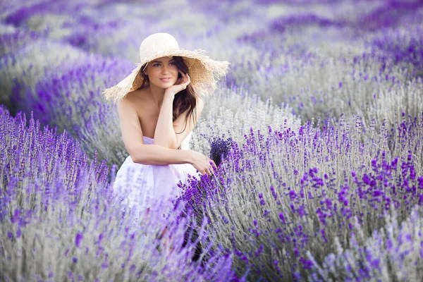 Young Beautiful Woman Lavender Field Lady Summer Background — Stock Photo, Image