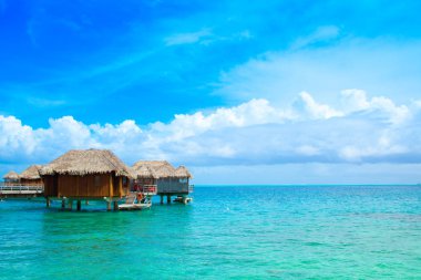 Bora-Bora turist Resort Lagoon görünümünü 