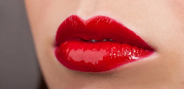 Close Female Glaze Red Lips — Stock Photo, Image