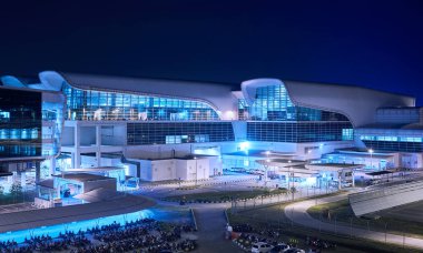 Kuala Lumpur, Malezya, 21 Haziran 2018: iletişim kulesi ve ulaşım merkezi yeni Uluslararası Havaalanı Klia2 Sepang, Selangor, Malezya .