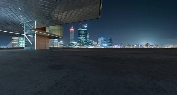 Vista Panorámica Del Suelo Cemento Vacío Con Exterior Acero Vidrio —  Fotos de Stock