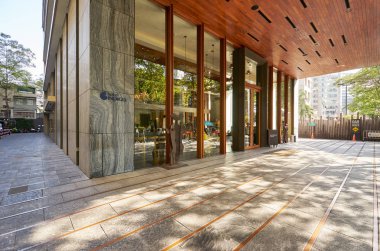 Bangkok, Tayland - 04 Aralık 2018: Lüks dış Hotel Indigo. Kablosuz Road, Bangkok yer alan otel.