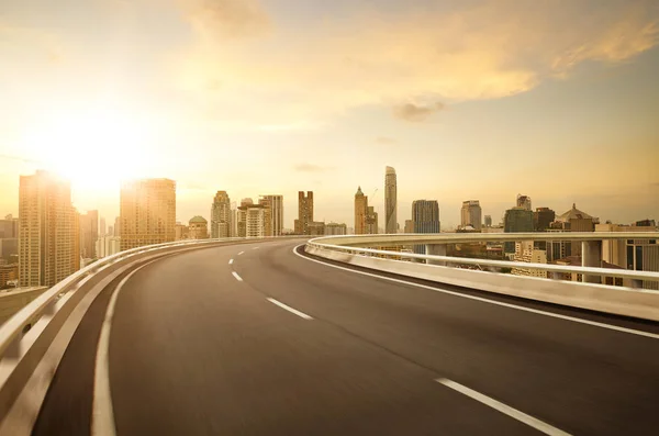 Curvy Flyover Highway Moving Forward Road Bangkok Cityscape Sunrise Scene — Stock Photo, Image