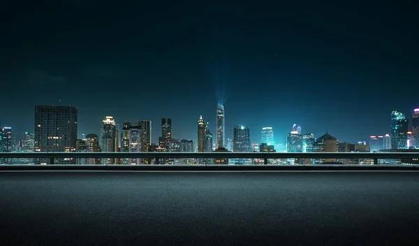 Bangkok Urbana Stadsbilden Skyline Nattmotiv Med Tom Asfalt Golv Framsidan — Stockfoto