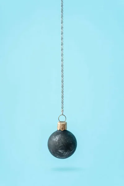 Black Christmas Bauble Decoration Form Wrecking Ball Minimal New Year — Stock Photo, Image