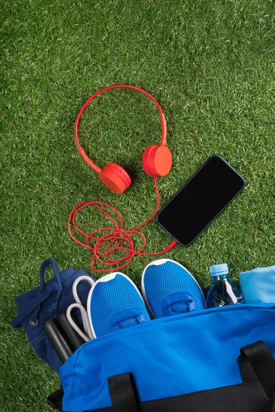 Jogo Coisas Azuis Esporte Telefone Com Fones Ouvido Treinamento Estão — Fotografia de Stock